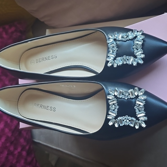 Berness Shoes - Berness Chic Black Embellished Women's Heels